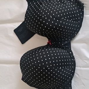Torrid 42DD underwire bra